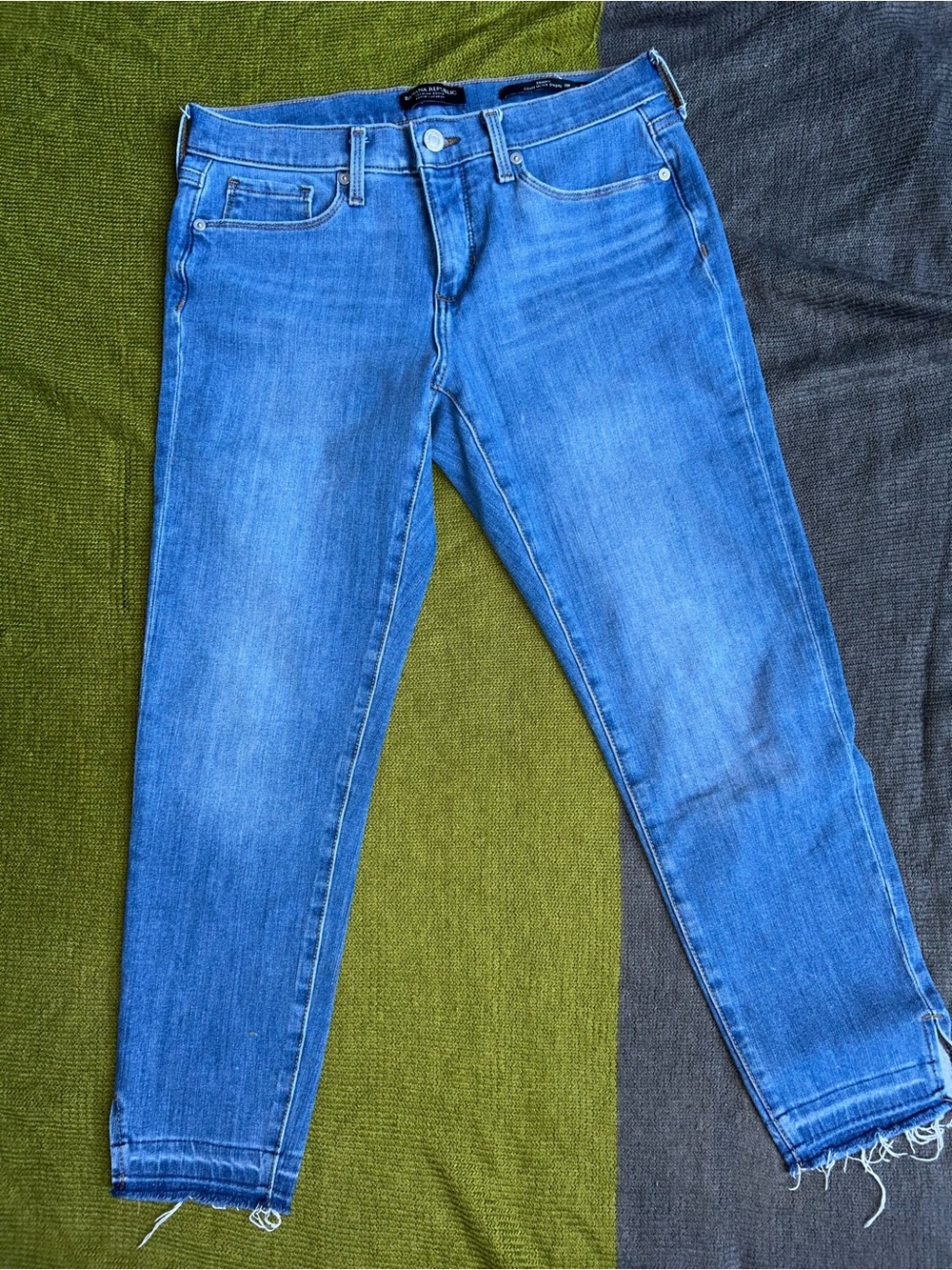 Banana Republic Light Blue Cropped Ankle Jeans SZ 28P
